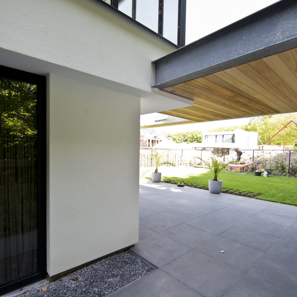 villa-goirle-wit-stucwerk-gevelisolatie-4